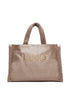 Shopping bag cammello in tessuto spalmato e dettagli in teddy