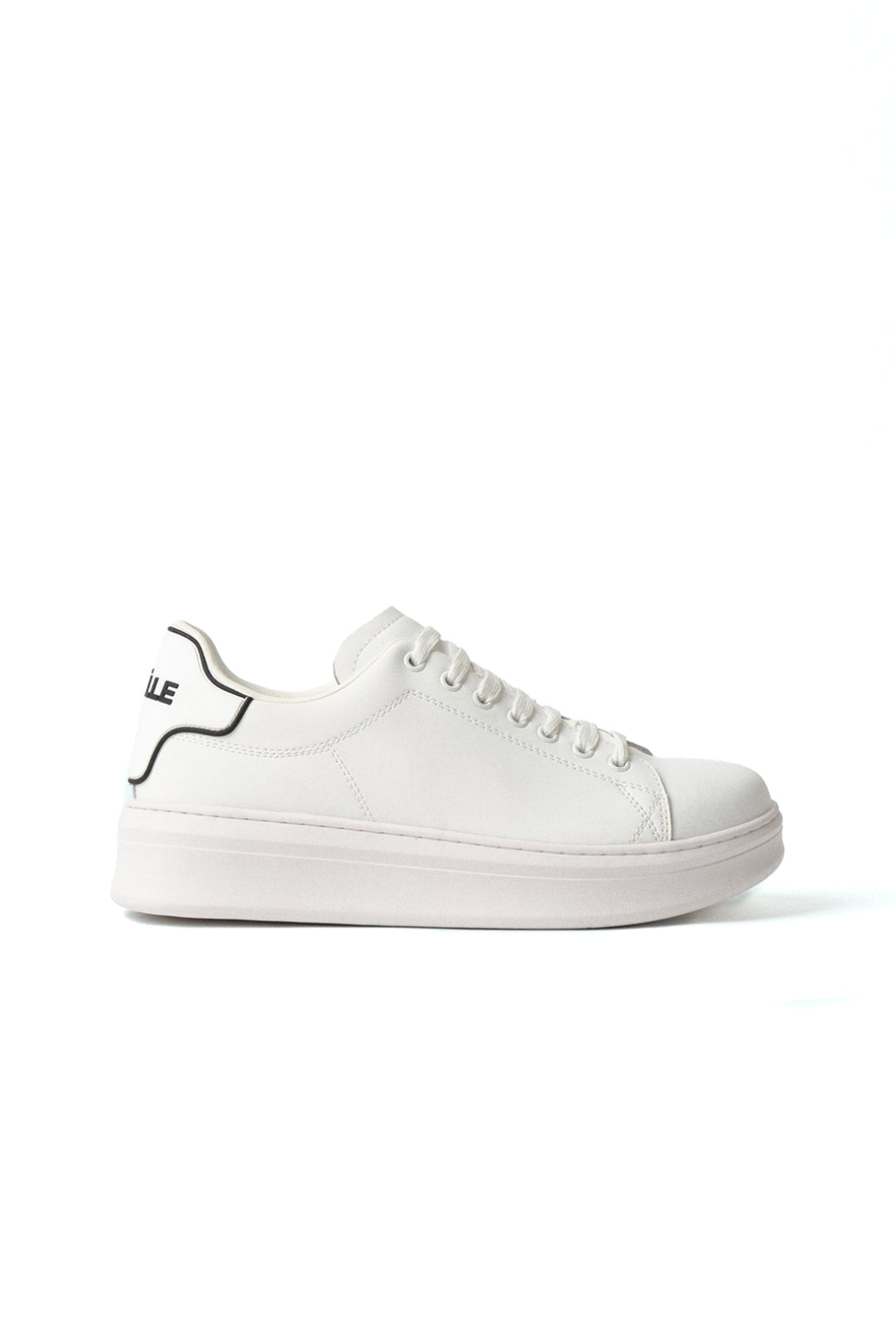 GAELLE Sneakers Addict Bianca Con Patch Rubber Sul Tallone - Mancinelli 1954