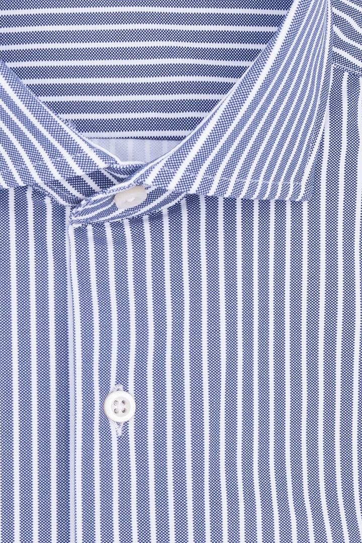 GHIRARDELLI Camicia slim in tessuto tecnico stretch a righe microfantasia blu e bianche - Mancinelli 1954