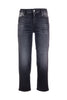 Jeans cropped effetto push up in denim nero con lavaggio medio